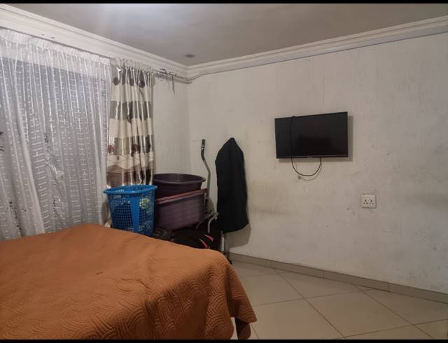 3 BEDROOM HOUSE FOR SALE IN EVATON WEST